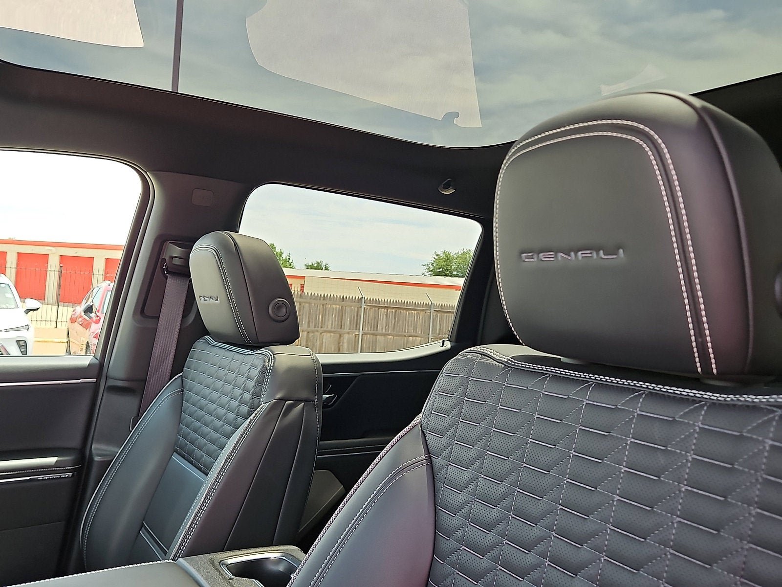 New 2025 GMC Sierra EV Denali AWD/4WD image 11