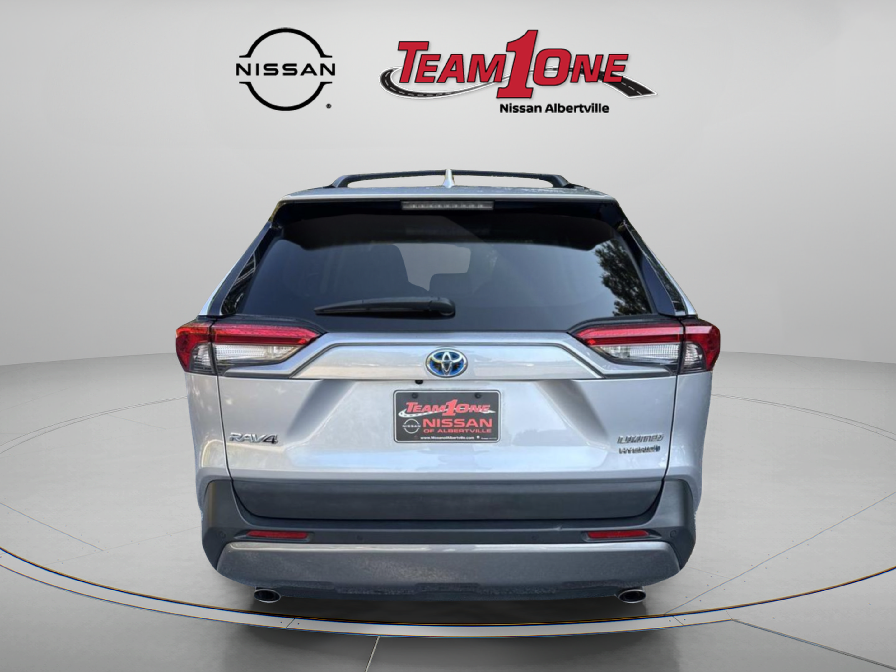 Used 2021 Toyota RAV4 Limited AWD/4WD image 7
