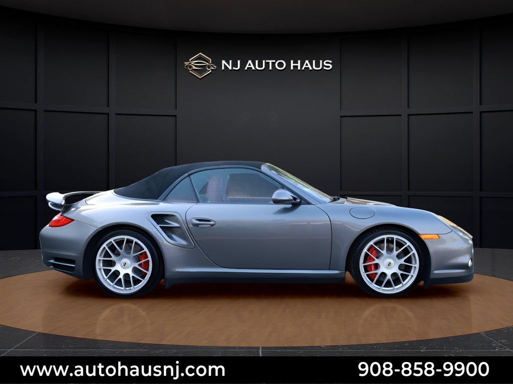 Used 2010 Porsche 911 Turbo AWD/4WD image 24
