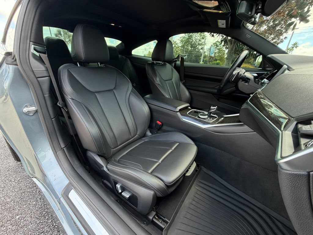 Used 2022 BMW 430i Coupe w/ Convenience Package RWD image 25