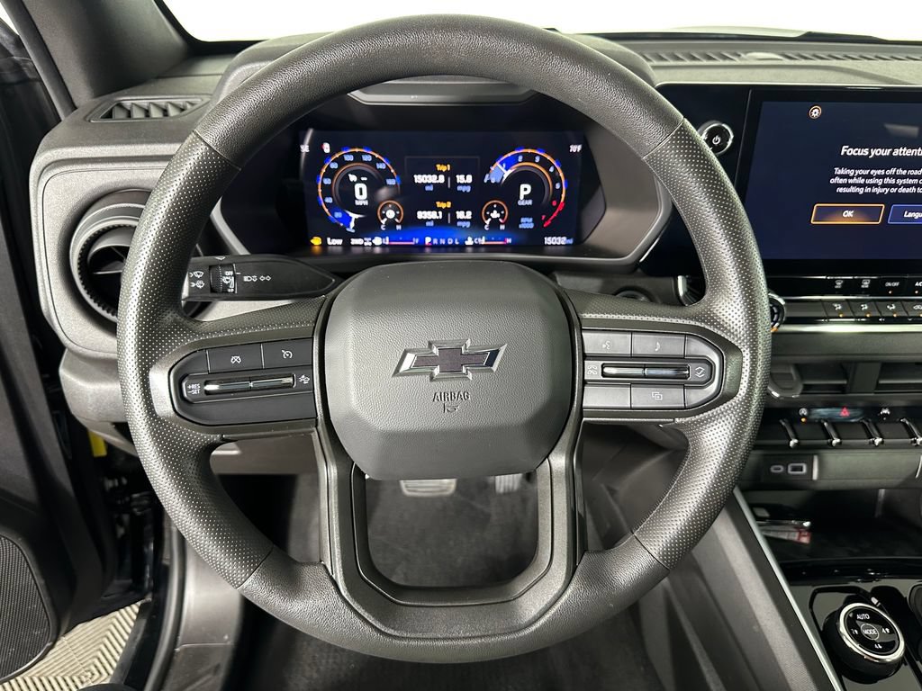 Used 2024 Chevrolet Colorado Trail Boss w/ Advanced Trailering Package AWD/4WD image 12