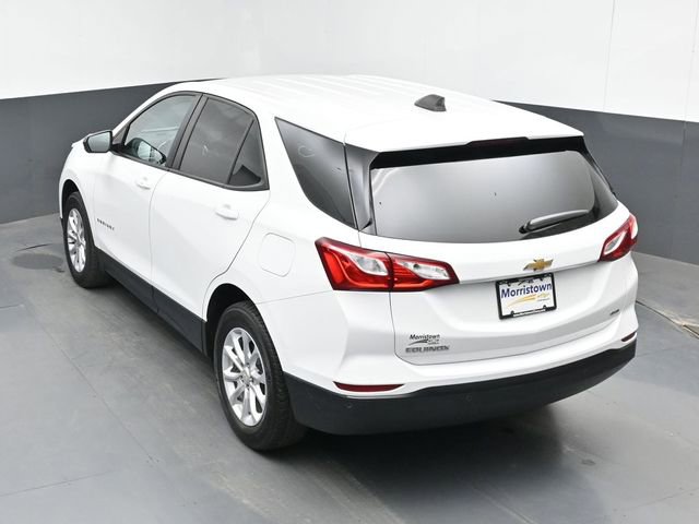 Used 2021 Chevrolet Equinox LS w/ LS Convenience Package image 38