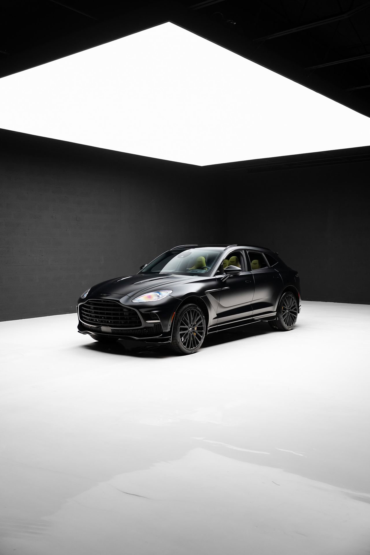 Used 2023 Aston Martin DBX 707 image 92