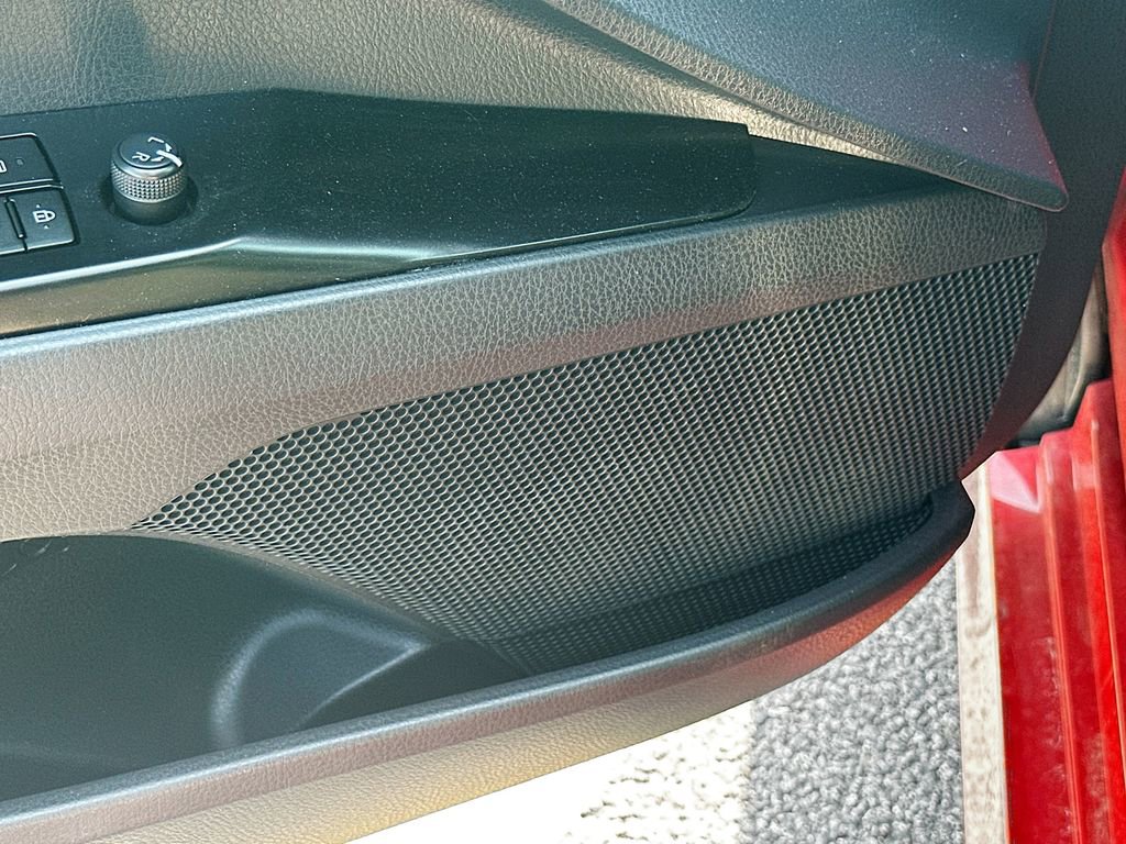 Used 2025 Toyota Camry LE image 25