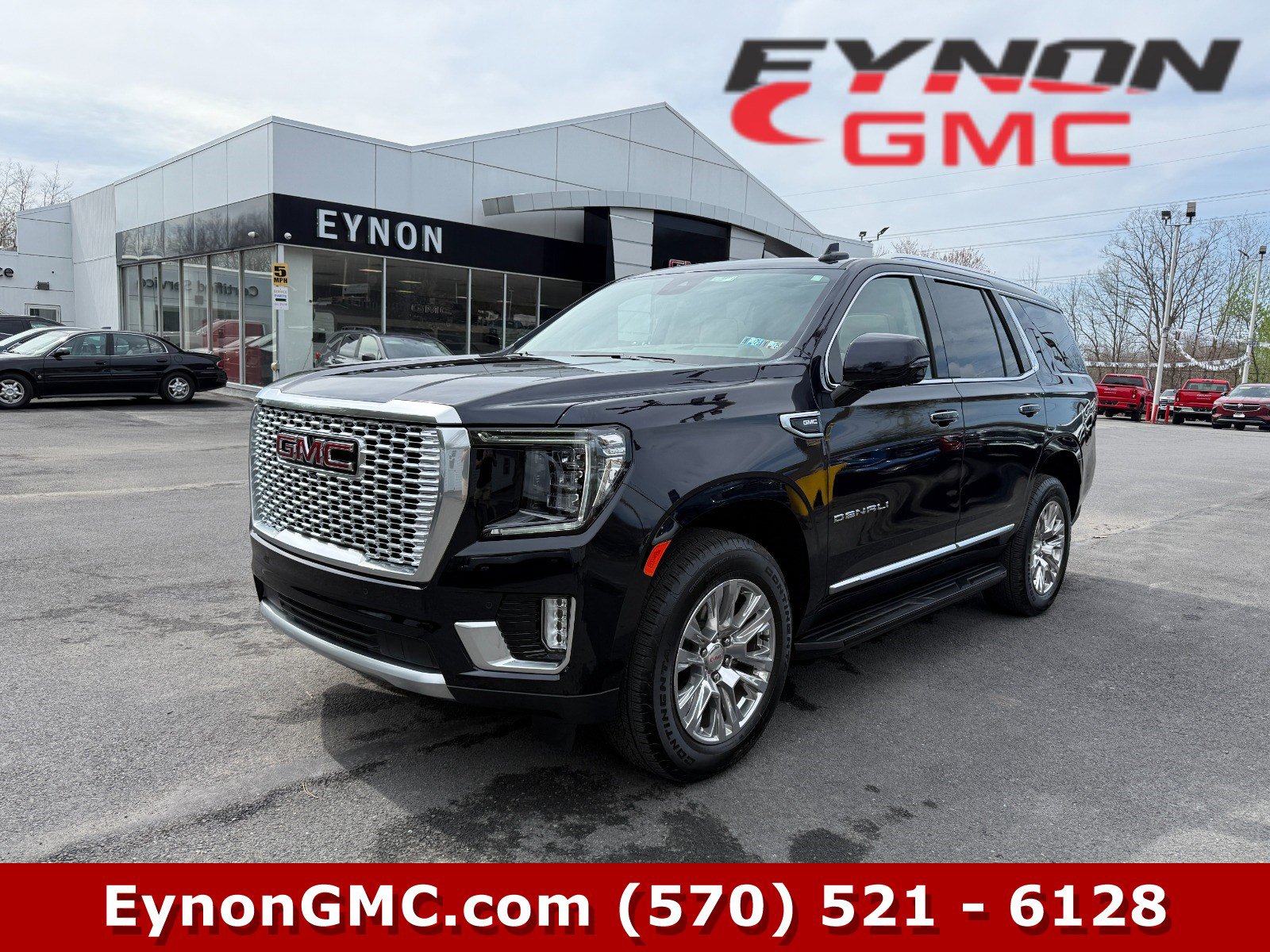 Used 2024 GMC Yukon Denali AWD/4WD image 1