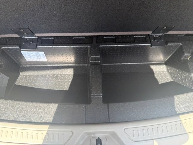Used 2017 GMC Acadia Denali w/ Technology Package FWD image 37