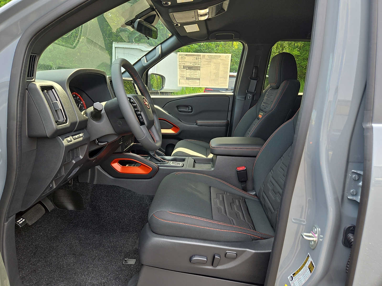 New 2026 Nissan Frontier PRO-4X w/ Tow Package AWD/4WD image 10
