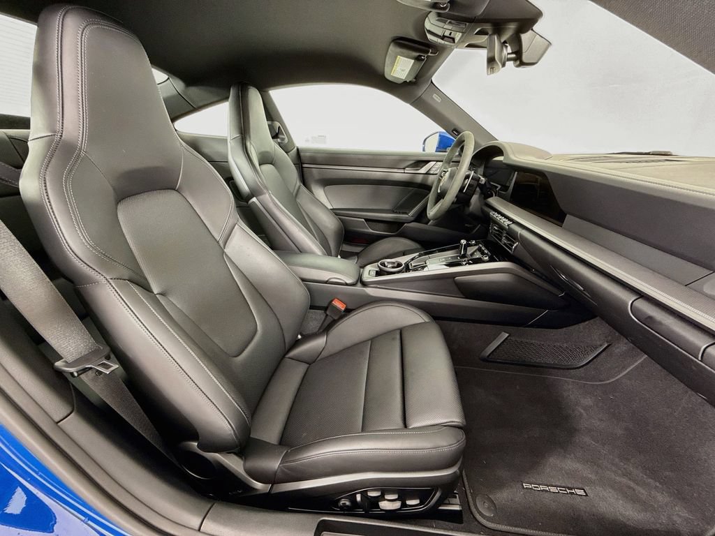 Certified 2025 Porsche 911 Carrera S RWD image 27