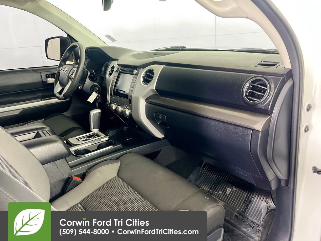 Used 2017 Toyota Tundra SR5 w/ TRD Off Road Package AWD/4WD image 27
