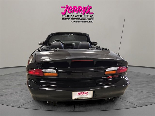 Used 2002 Chevrolet Camaro Z28 w/ SS Performance/Appearance Pkg image 16