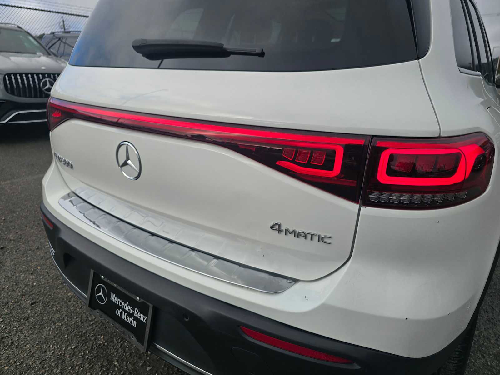 Used 2023 Mercedes-Benz EQB 300 4MATIC image 15