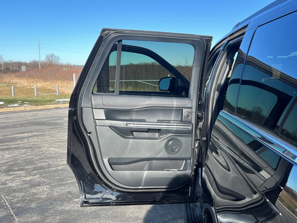 Used 2024 Ford Expedition Max Limited image 37