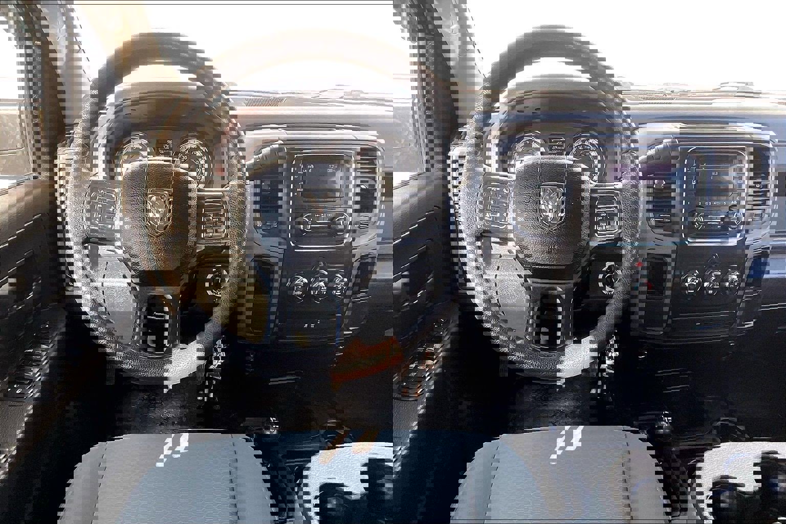 Used 2018 RAM 3500 Tradesman w/ Chrome Appearance Group image 6