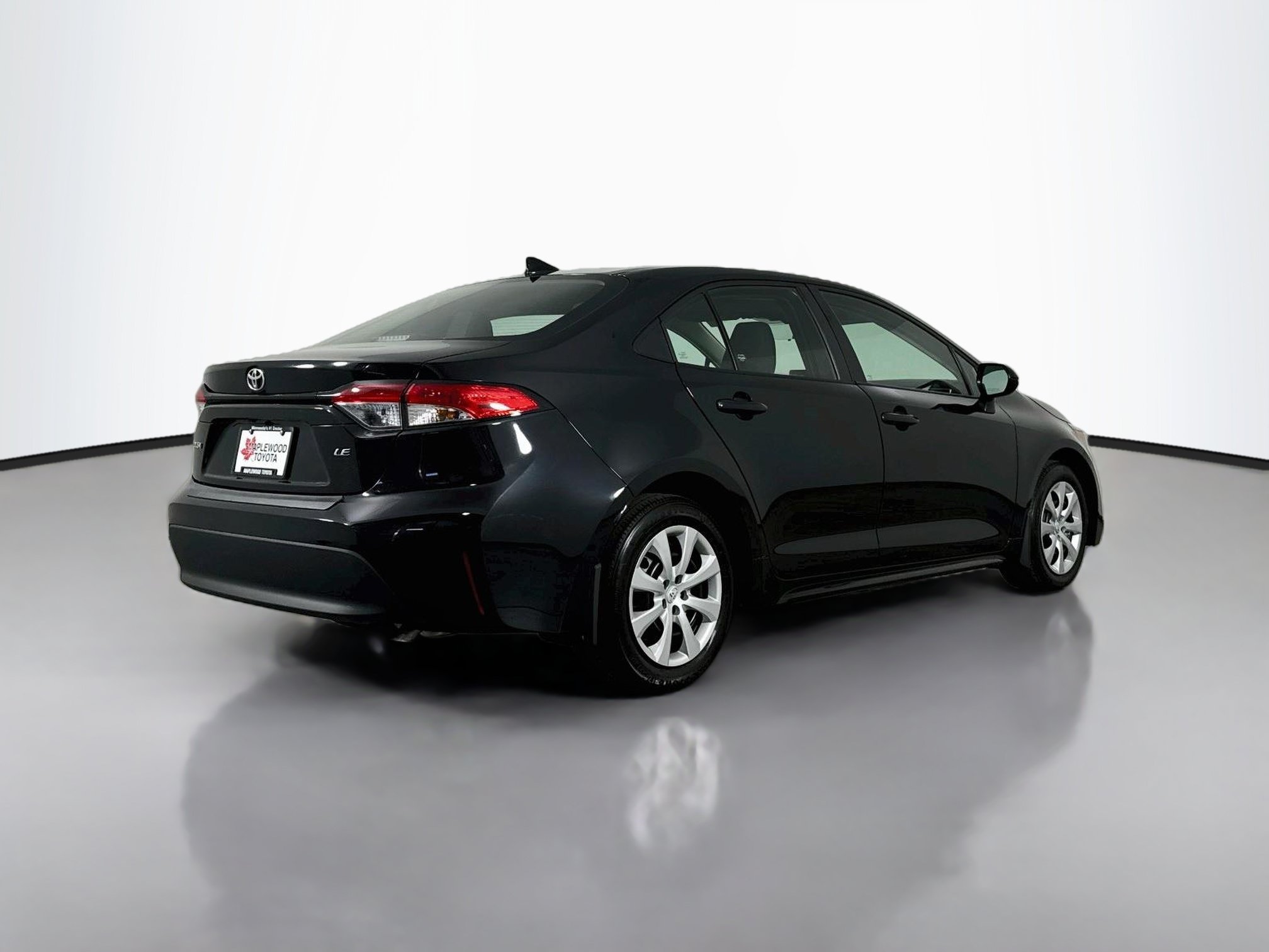 Certified 2024 Toyota Corolla LE FWD image 7