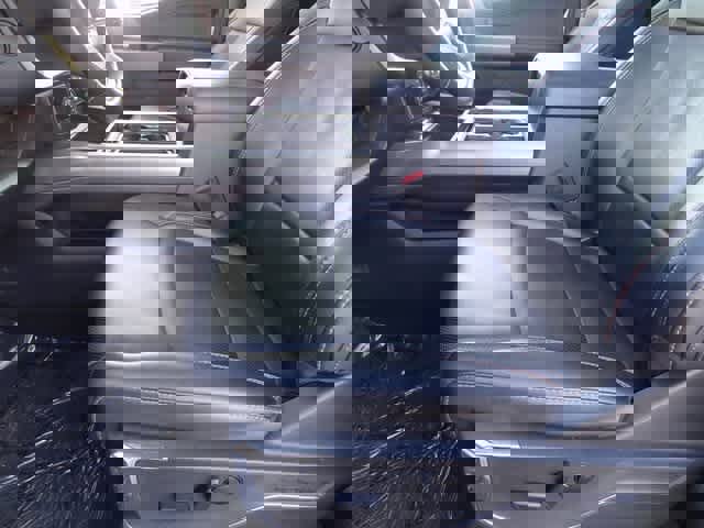 Used 2024 Ford F350 Lariat w/ Lariat Ultimate Package image 6