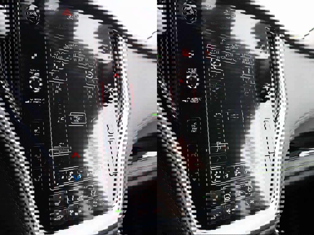 Used 2023 Subaru Outback Onyx Edition image 37