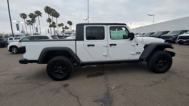 Used 2021 Jeep Gladiator Mojave AWD/4WD image 9