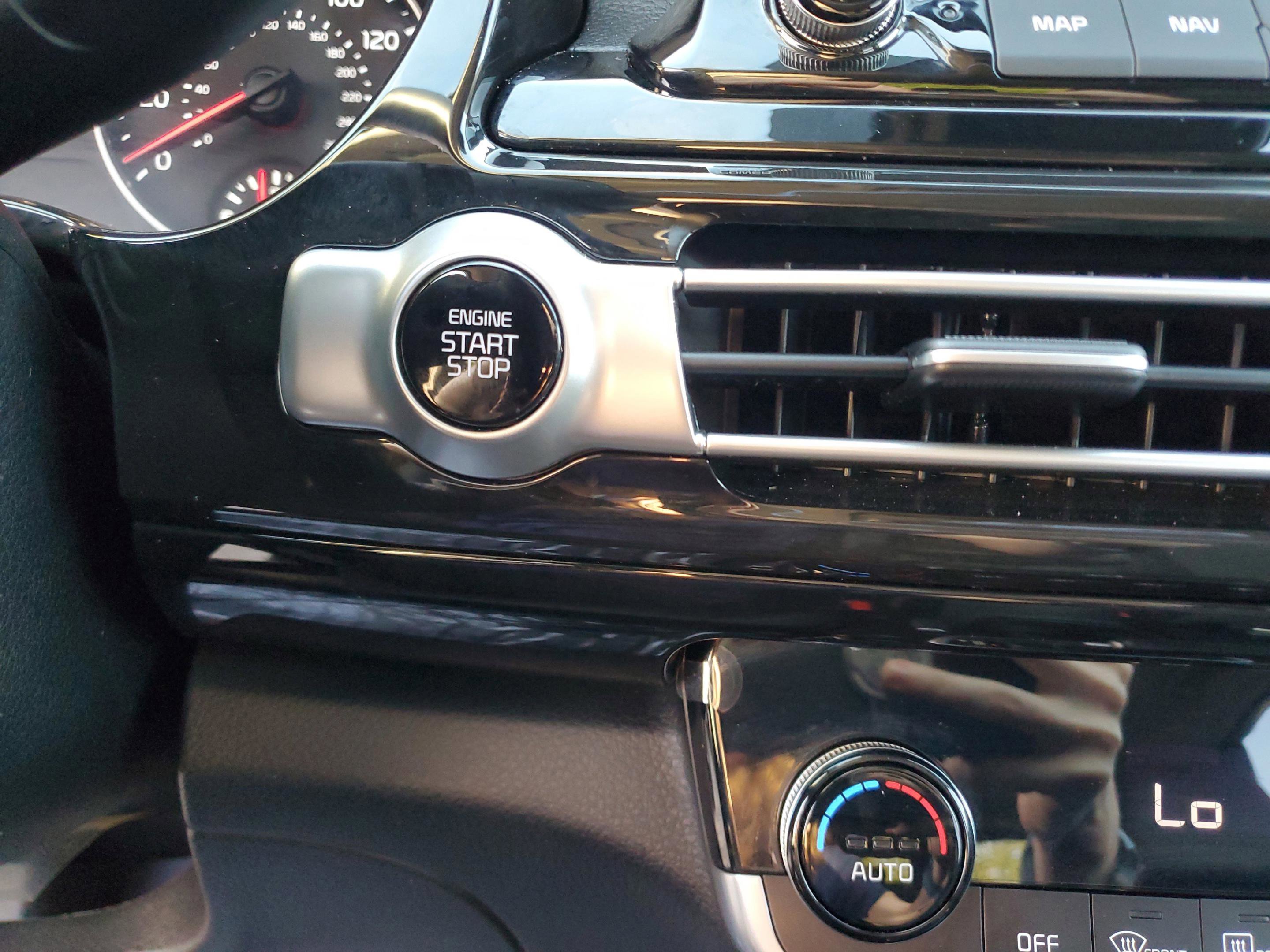 Certified 2023 Kia Seltos EX AWD/4WD image 15