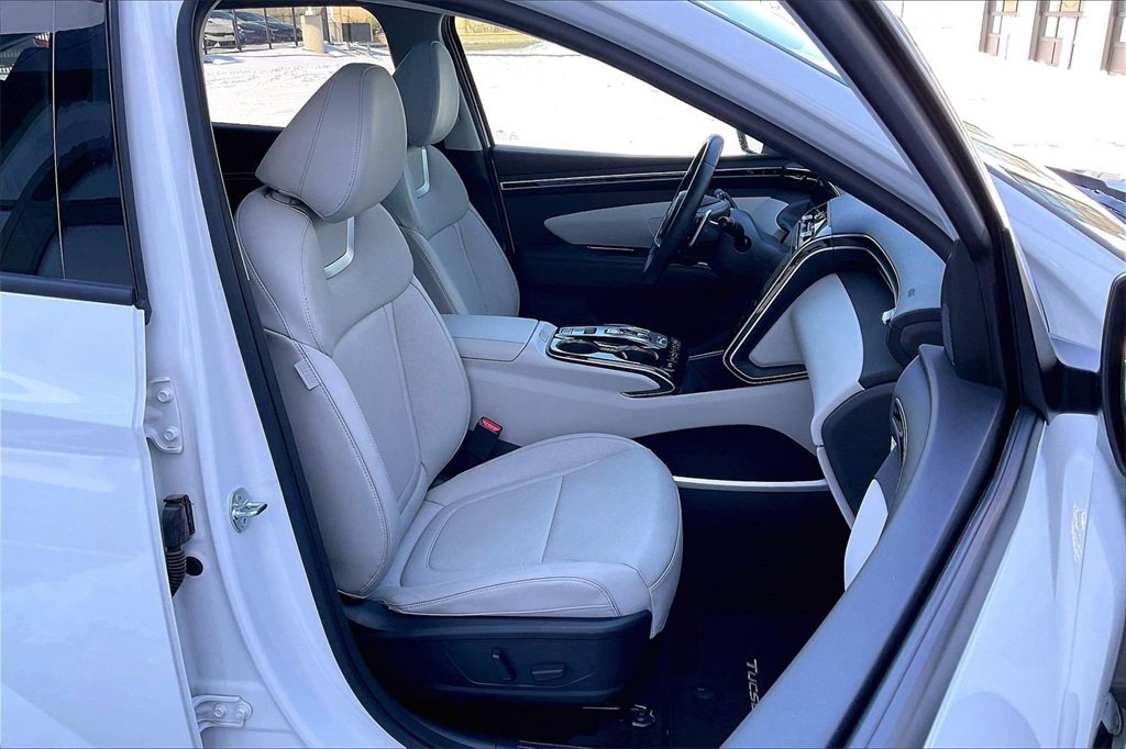 Used 2024 Hyundai Tucson Limited image 7