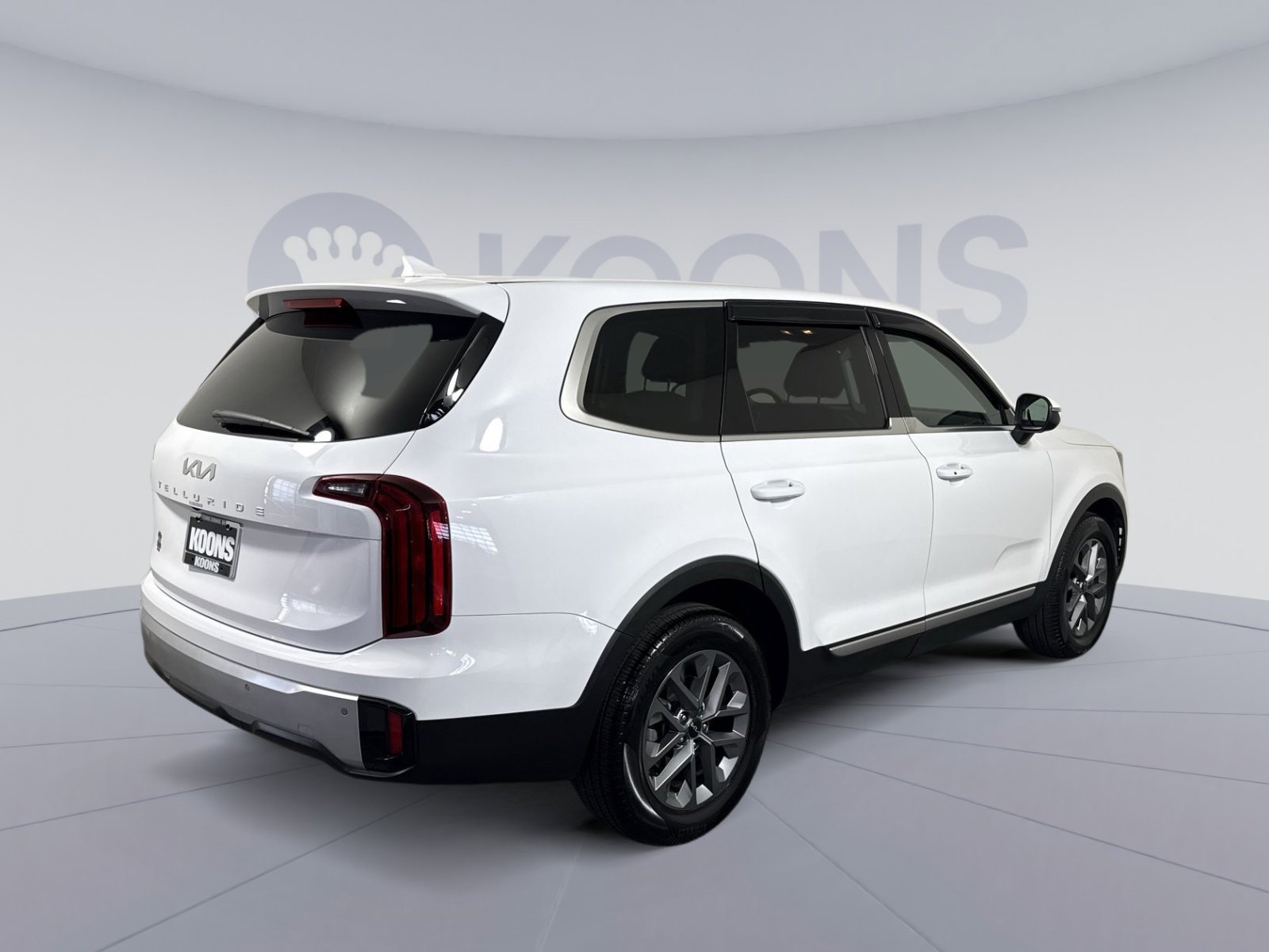Used 2024 Kia Telluride LX image 7