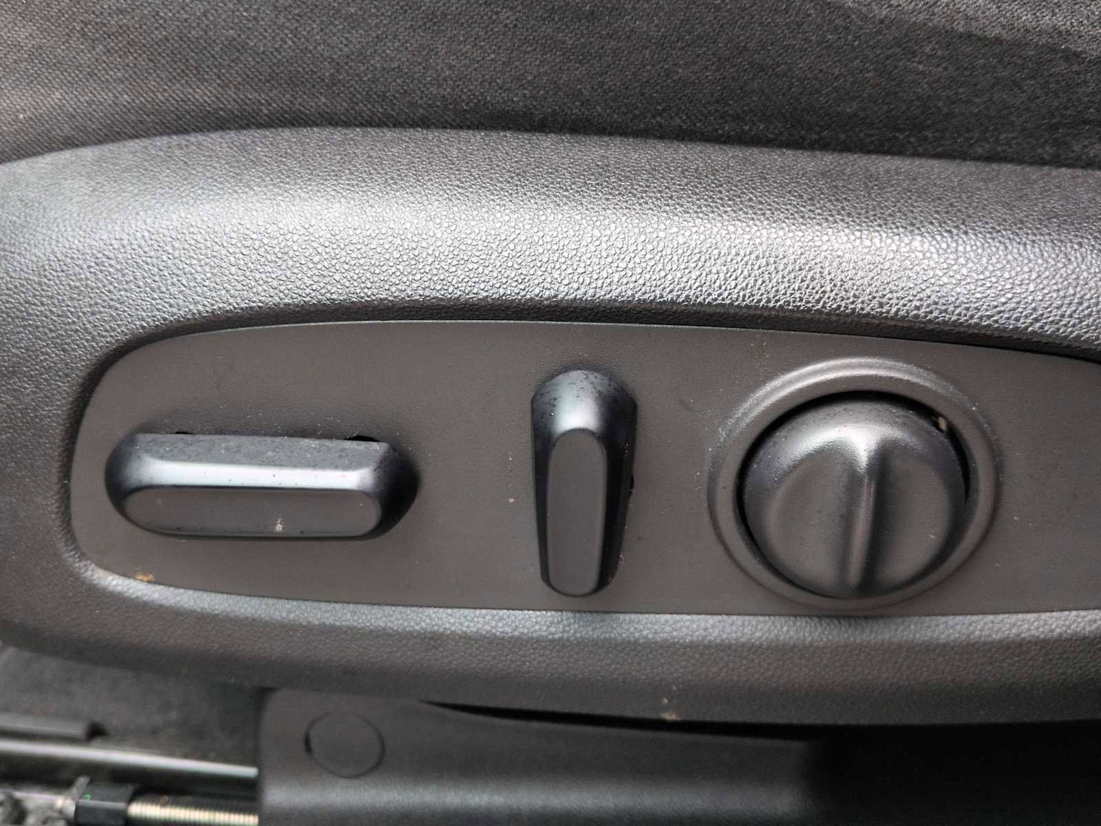 Used 2019 Chevrolet Traverse LT w/ LPO, Floor Liner Package image 17