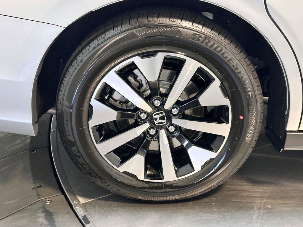New 2026 Honda Odyssey EX-L image 10
