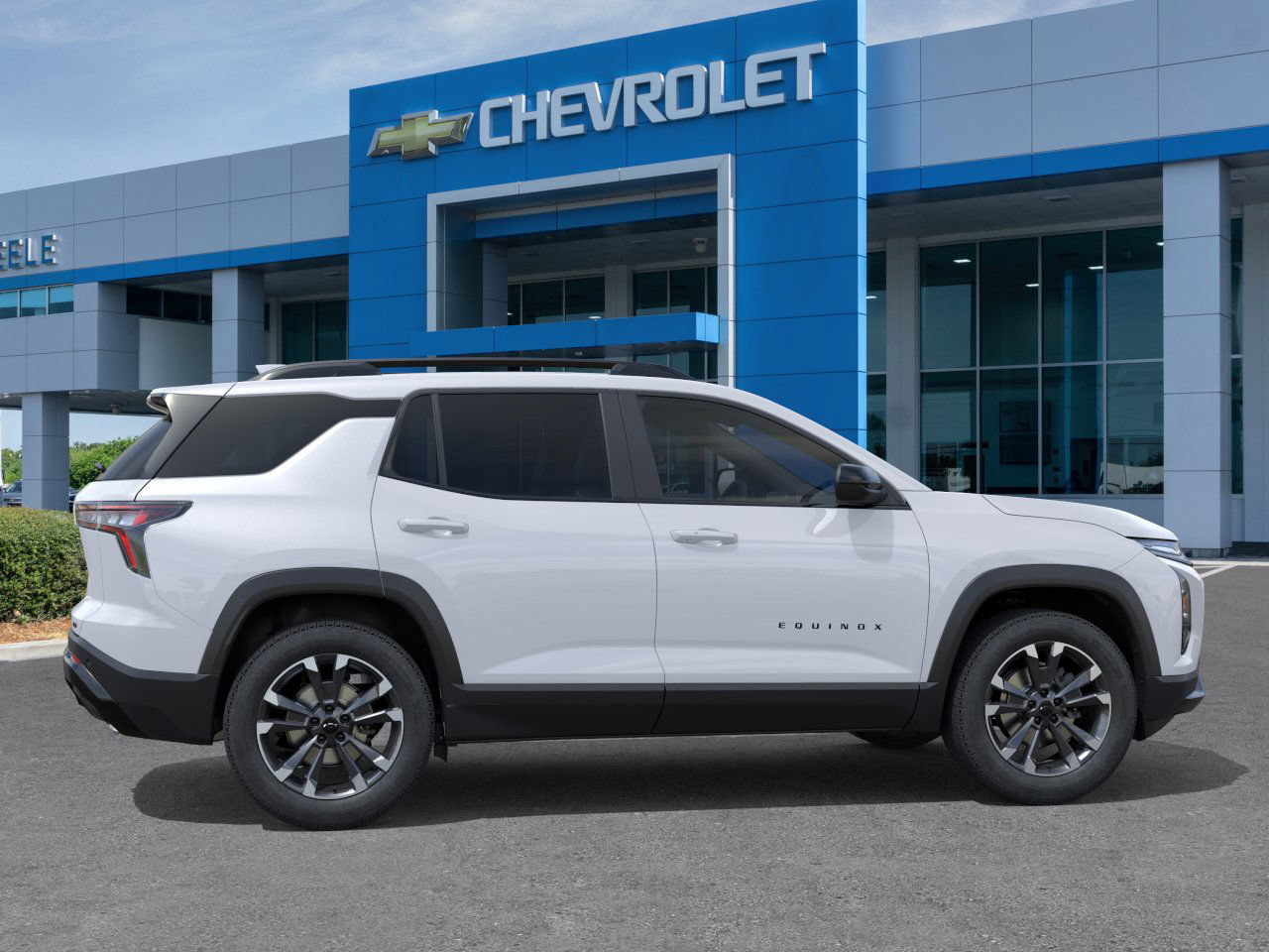 New 2026 Chevrolet Equinox RS w/ Convenience Package III FWD image 5