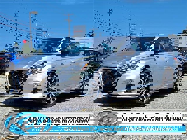 Used 2022 Nissan Altima 2.5 SR