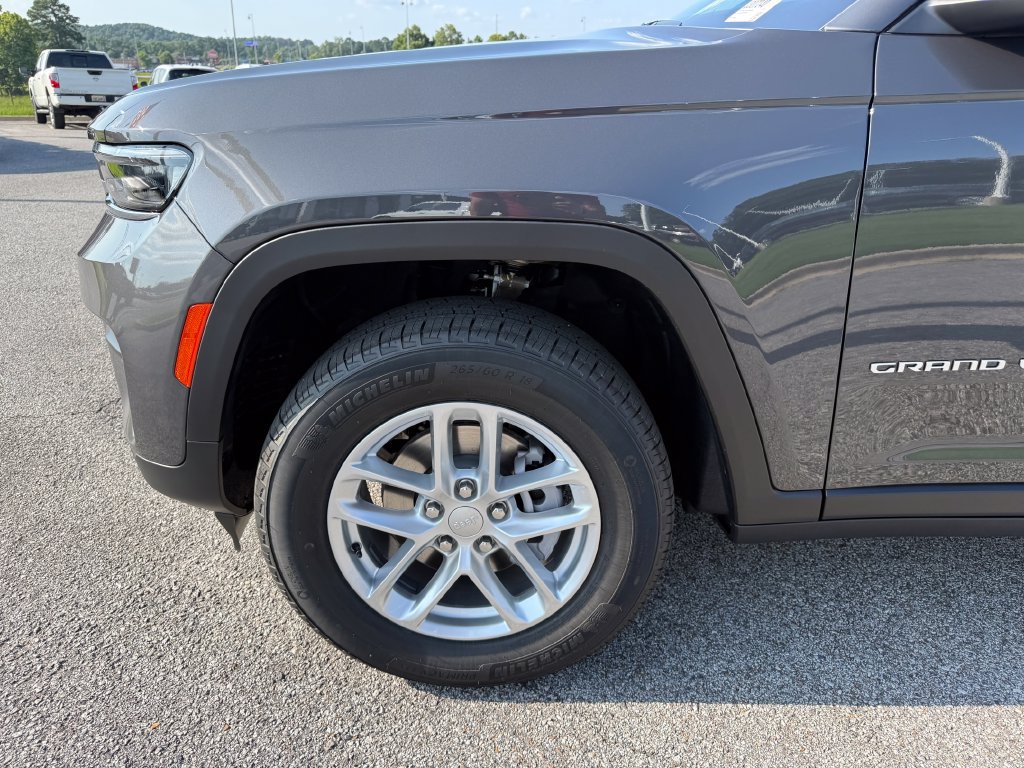 New 2026 Jeep Grand Cherokee Laredo RWD image 22