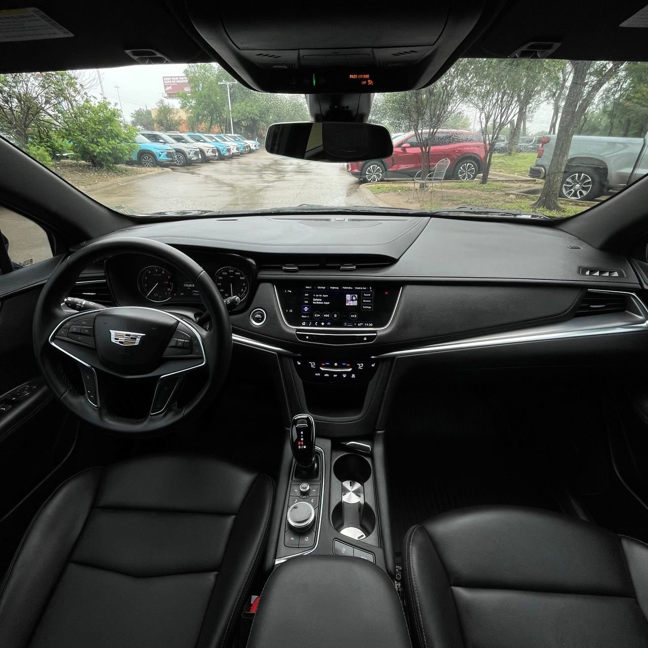 Used 2024 Cadillac XT5 Luxury w/ LPO, Floor Liner Package FWD image 12