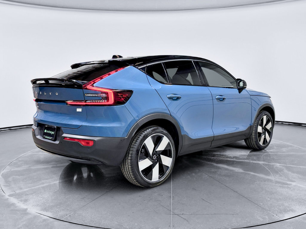Used 2022 Volvo C40 P8 Recharge Ultimate AWD/4WD image 3