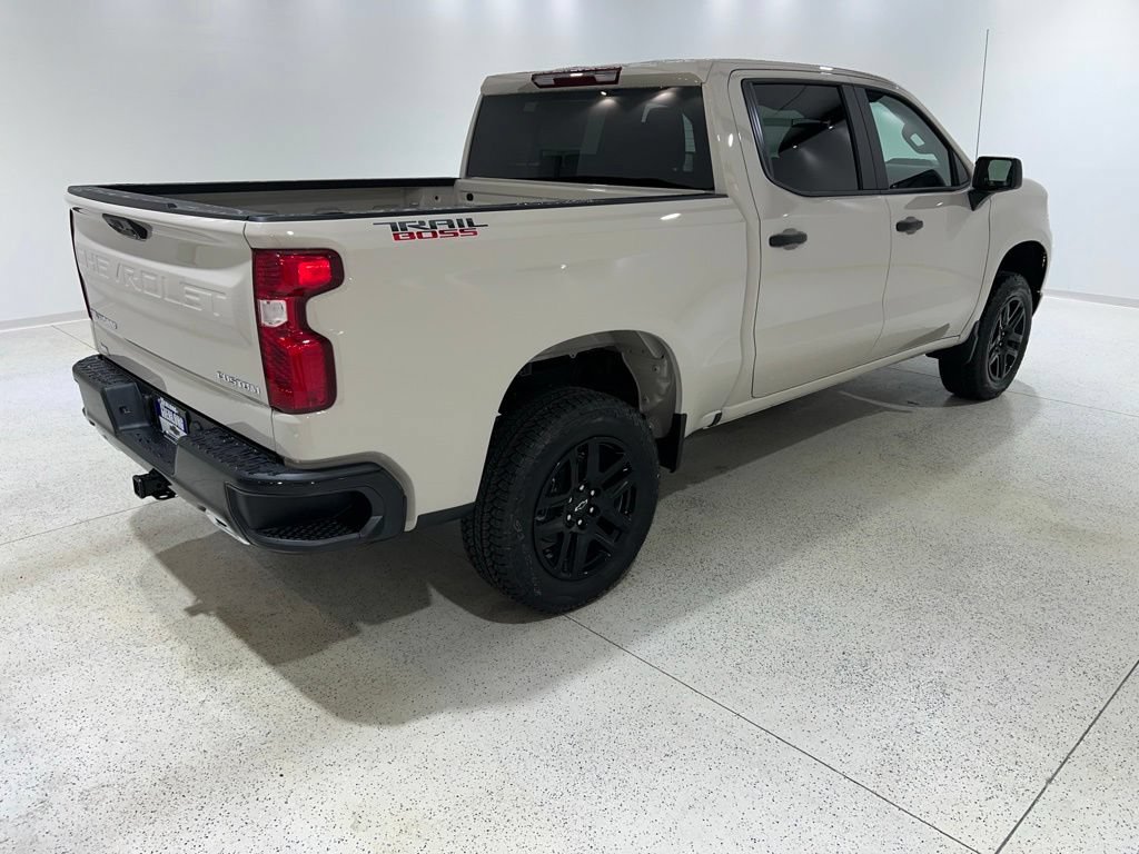 New 2026 Chevrolet Silverado 1500 Custom Trail Boss AWD/4WD image 5