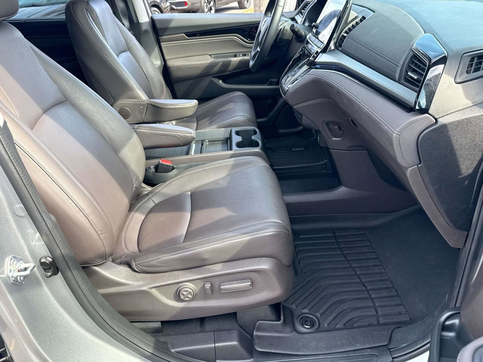 Used 2023 Honda Odyssey Touring image 31