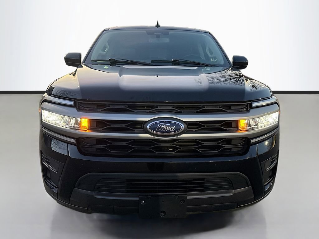 Used 2024 Ford Expedition Max XLT video 2