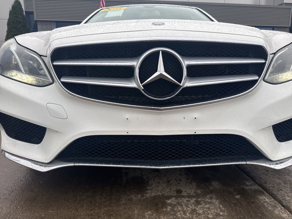 Used 2015 Mercedes-Benz E 350 4MATIC Sedan image 12