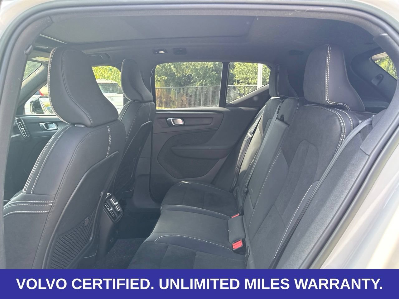 Certified 2023 Volvo XC40 Recharge Plus AWD/4WD image 16