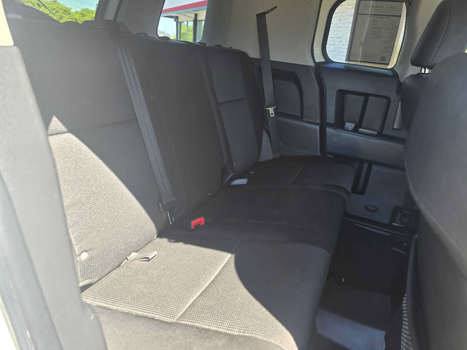 Used 2014 Toyota FJ Cruiser 4WD w/ Convenience Package image 13