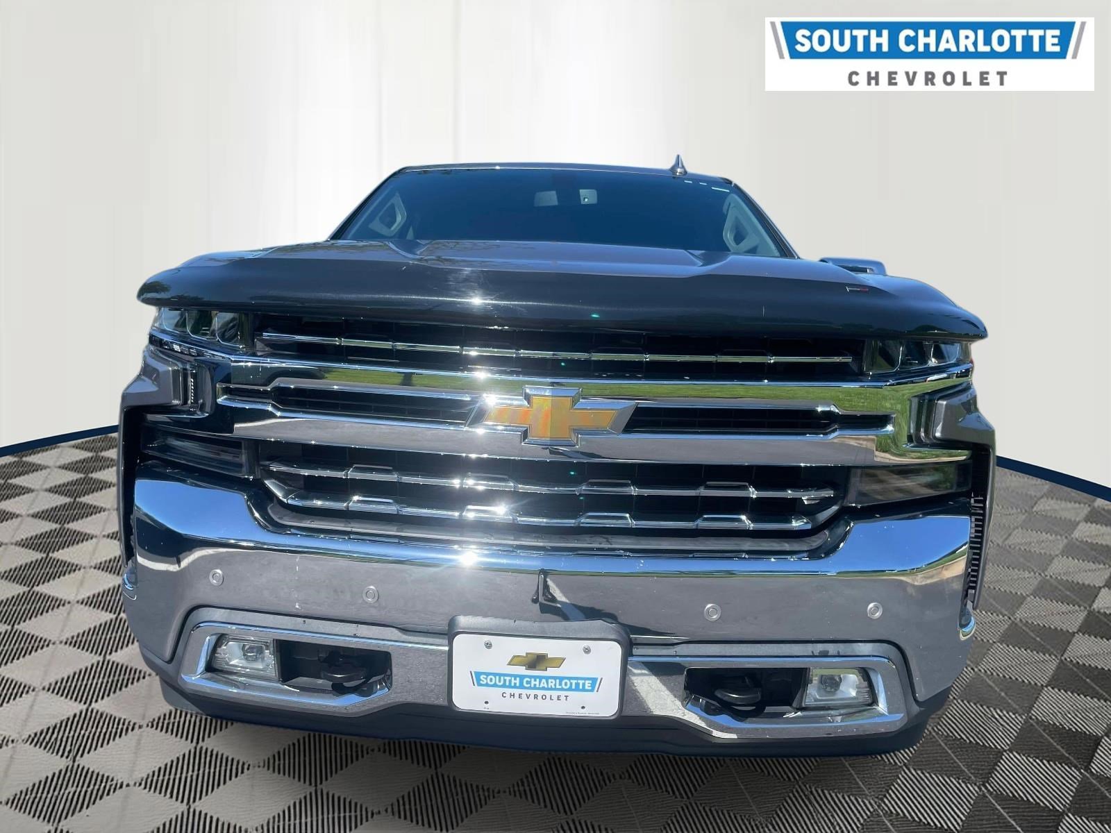 Used 2020 Chevrolet Silverado 1500 LTZ AWD/4WD image 2