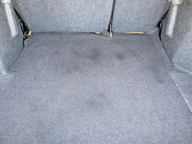 Used 2018 Ford Fiesta SE image 6