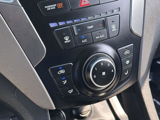 Used 2017 Hyundai Santa Fe Sport image 6