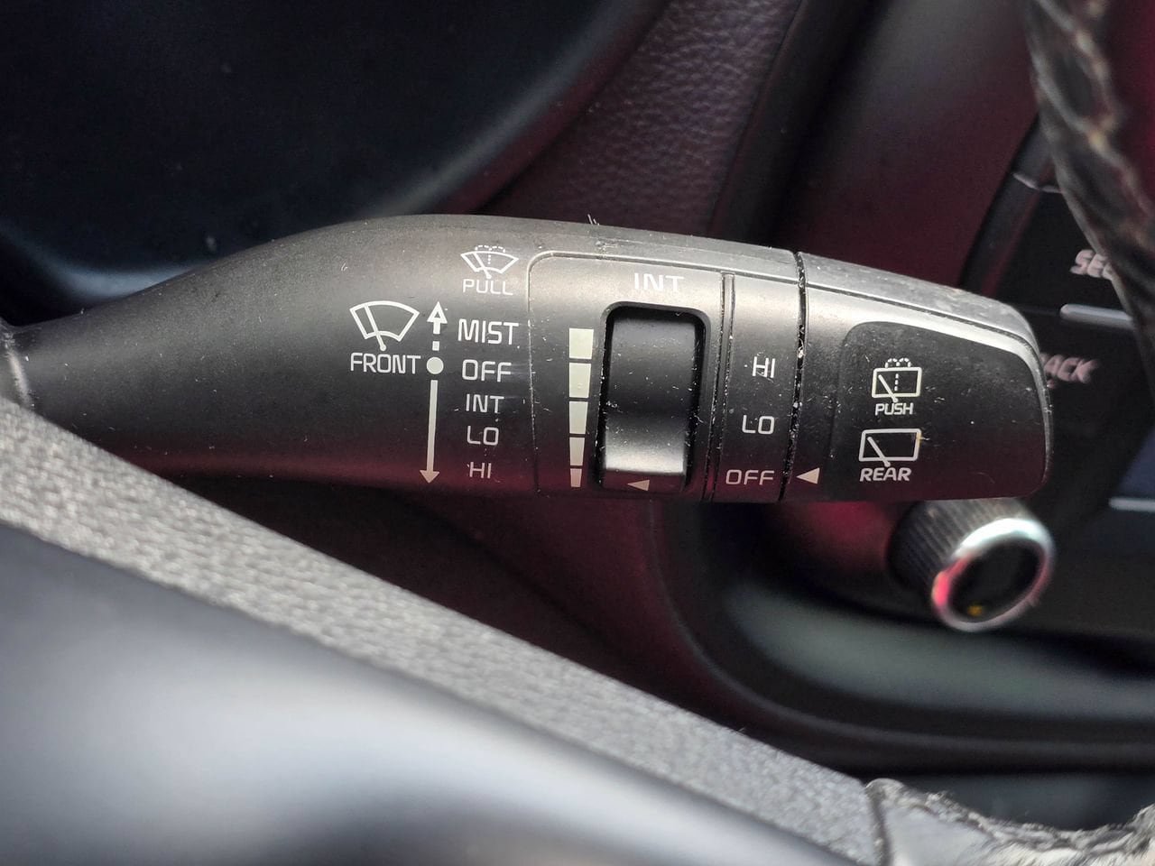 Used 2020 Kia Soul GT-Line w/ GT 2.0L Power Sunroof Package FWD image 26