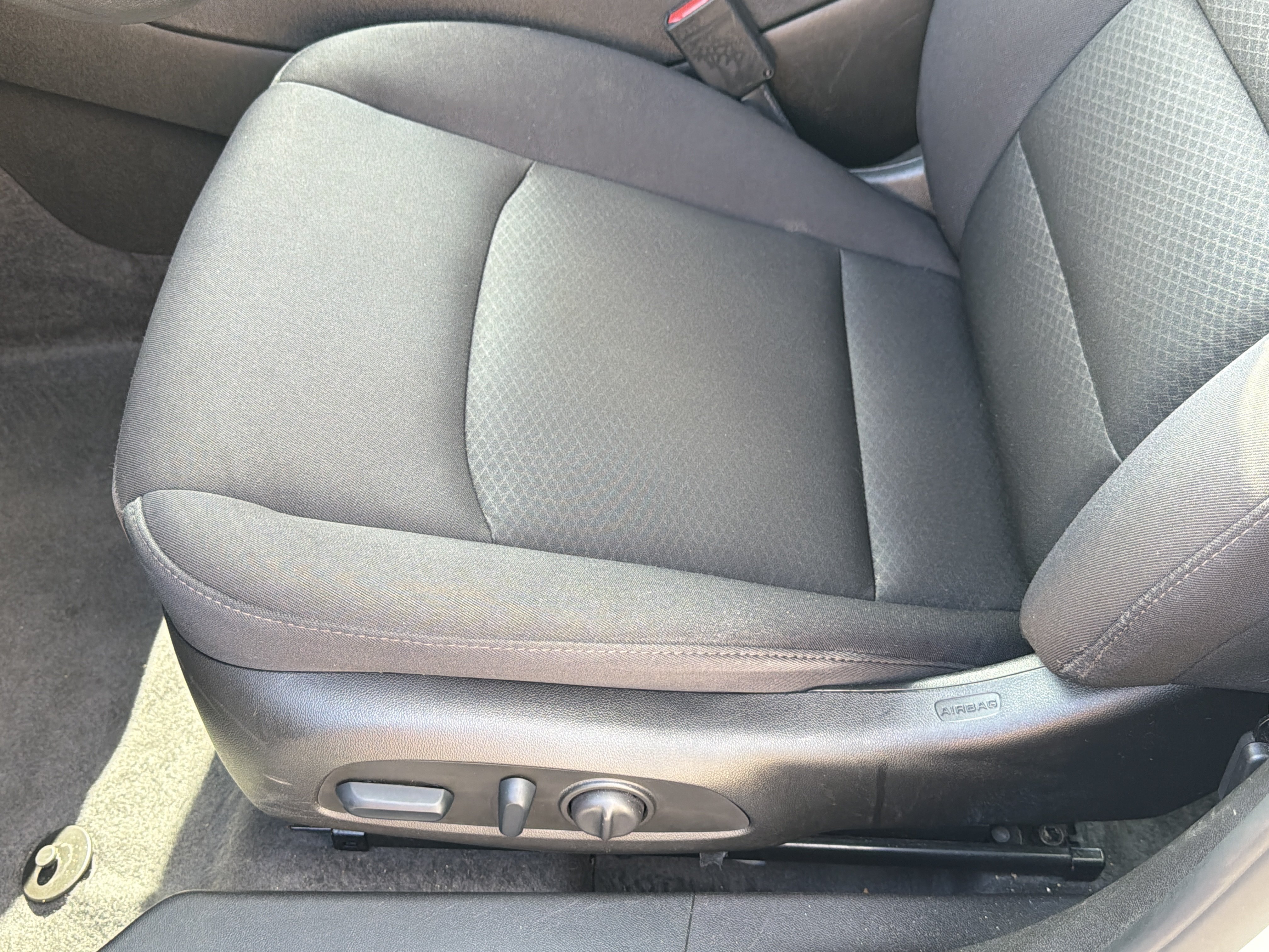 Used 2024 Chevrolet Malibu LT FWD image 19