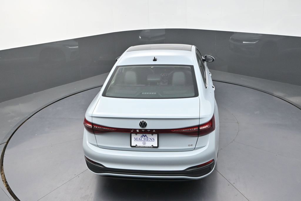 New 2026 Volkswagen Jetta SE image 17
