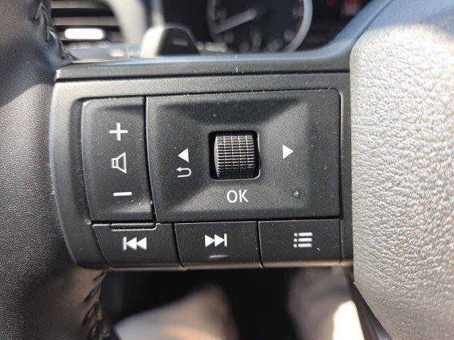 Used 2025 Nissan Rogue SV FWD image 42
