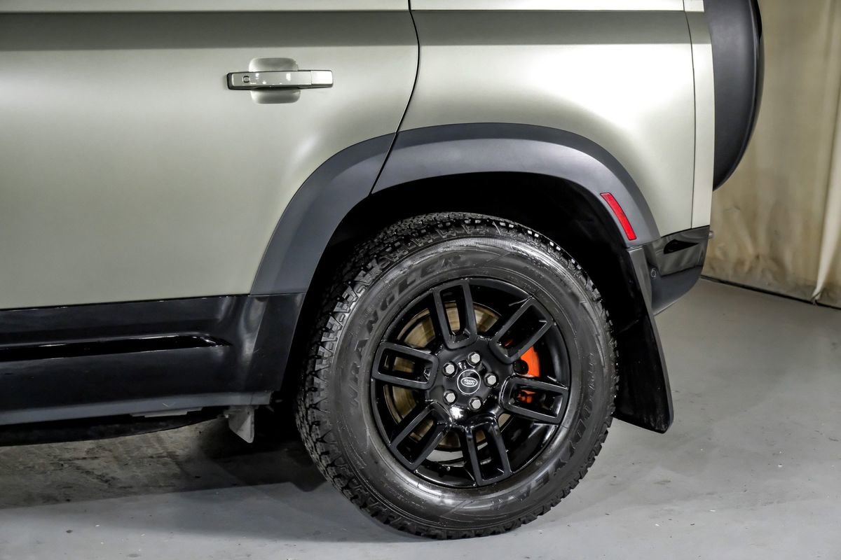 Used 2023 Land Rover Defender 110 X image 13