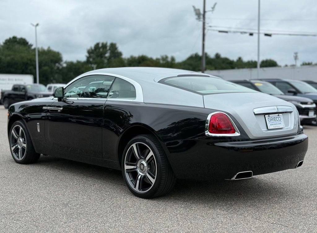 Used 2015 Rolls-Royce Wraith RWD image 11