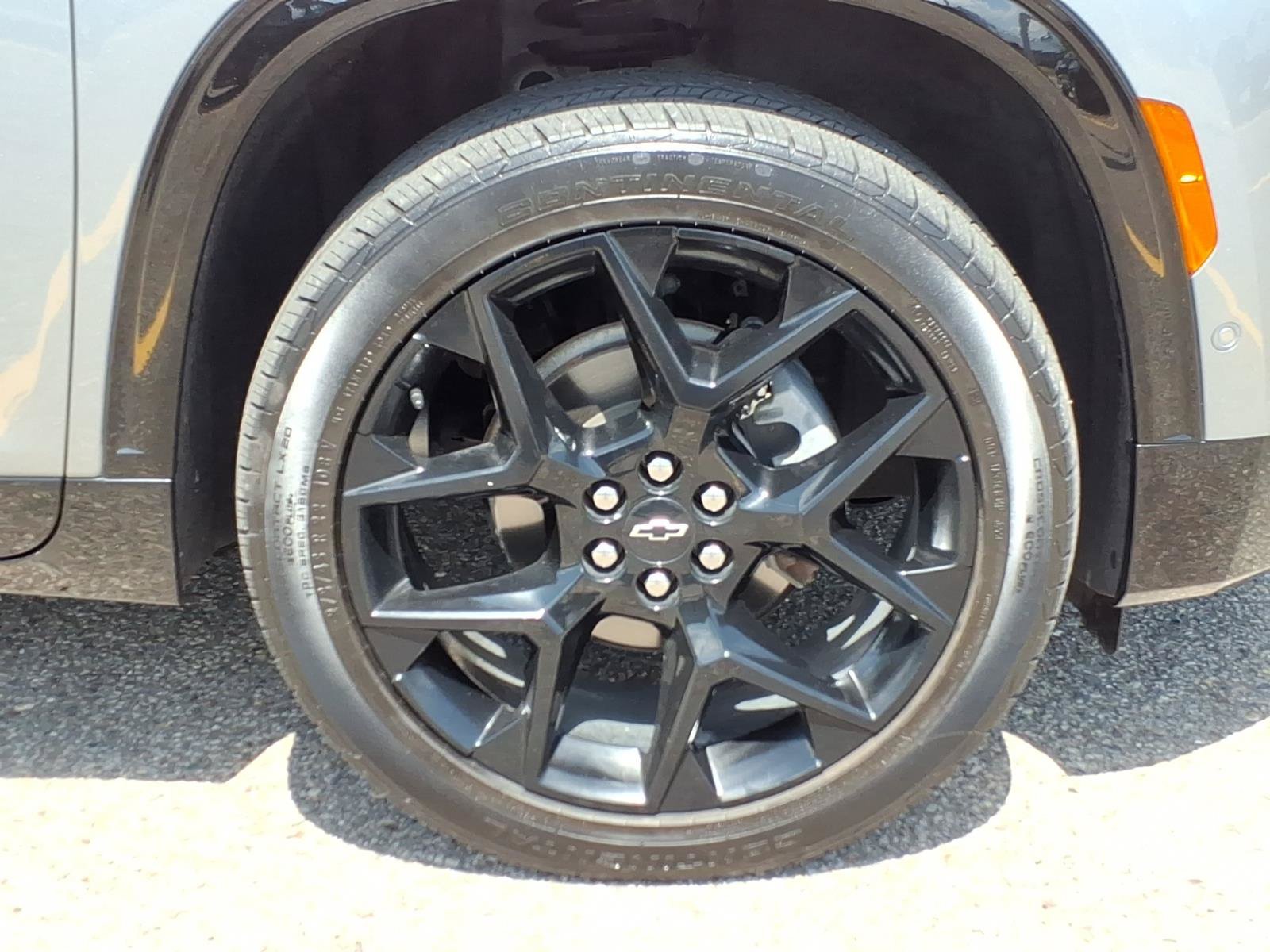 Used 2024 Chevrolet Traverse RS AWD/4WD image 10