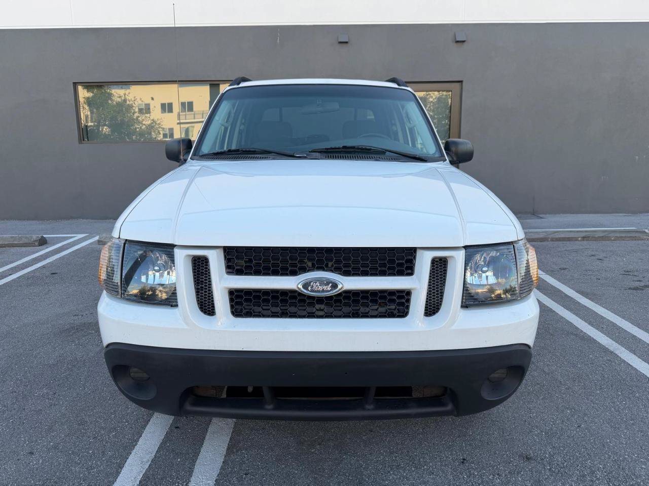 Used 2005 Ford Explorer Sport Trac XLT RWD image 7