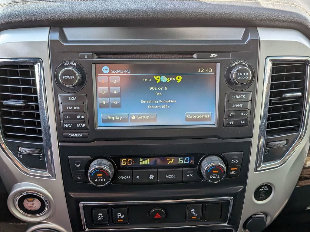 Used 2018 Nissan Titan SL w/ Chrome Package image 25