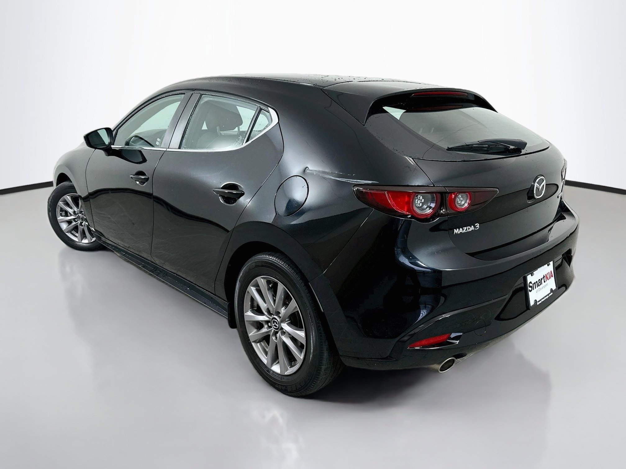 Used 2021 MAZDA MAZDA3 s FWD image 5